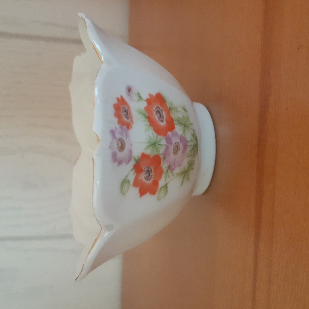 Made in Japan Flower Bowl